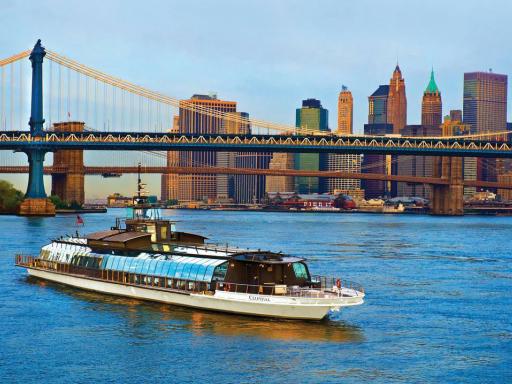 Bateaux New York Dinner Cruise 