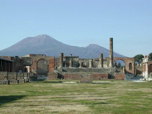 Day Trip to Naples and Pompeii 
