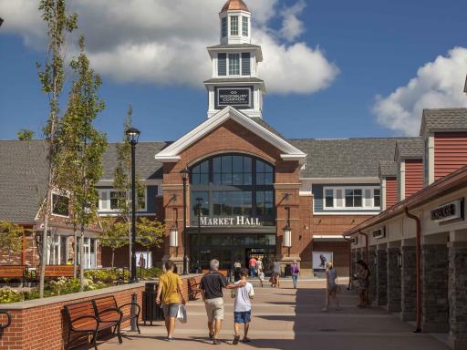 Woodbury Common Shopping with Scheduled Departure 